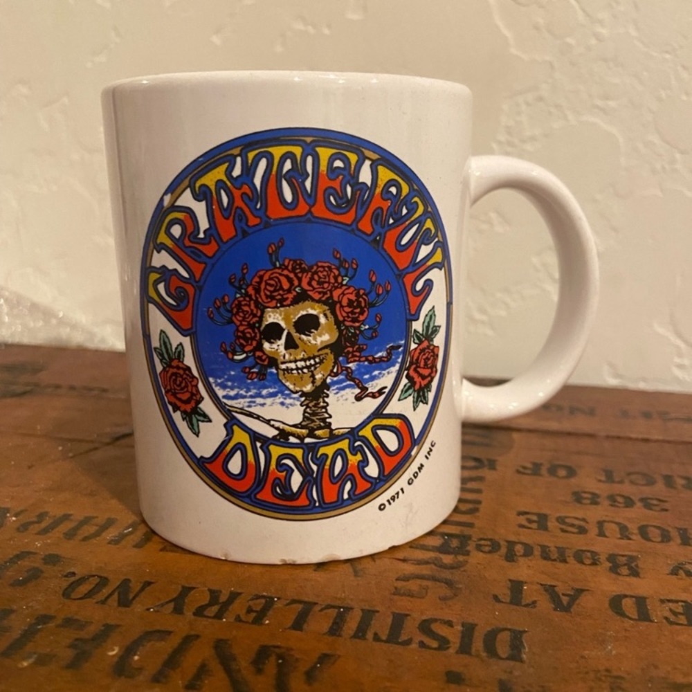 Vintage 1971 Official Grateful Dead Mug